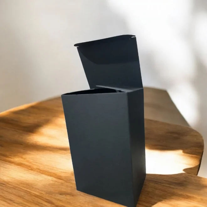 Tuck_End_Black_Linen